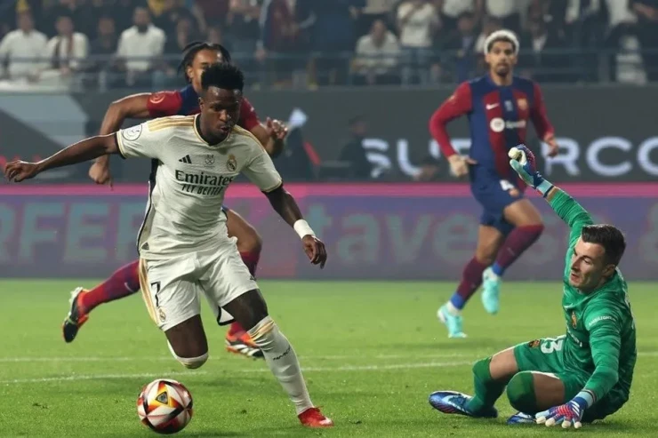 "El Klasiko"da "Real" qələbə qazandı