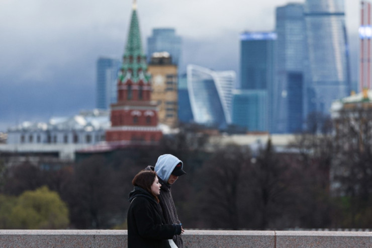 Rusiyada altıgünlük iş həftəsi tətbiq edilir