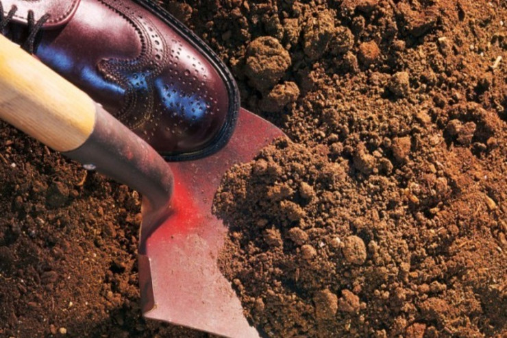 Abşeronda dəhşətli QƏTL:  dostunu bir yumruqla  öldürüb basdırdı