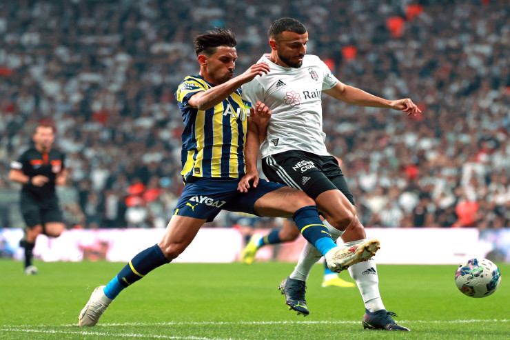 “Fənərbağça” doğma meydanda “Beşiktaş”a qalib gəldi 