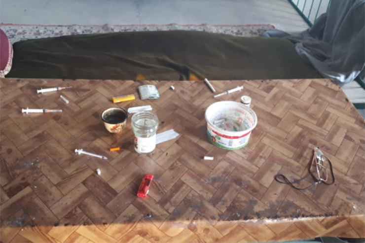 Tiryəkxana təşkil edən azərbaycanlıya cinayət işi açıldı 