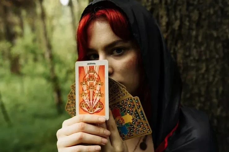 Avqustun 6-nın ULDUZ FALI:  Buğa xərcləri azaltmalı,  Oxatan və digərləri...