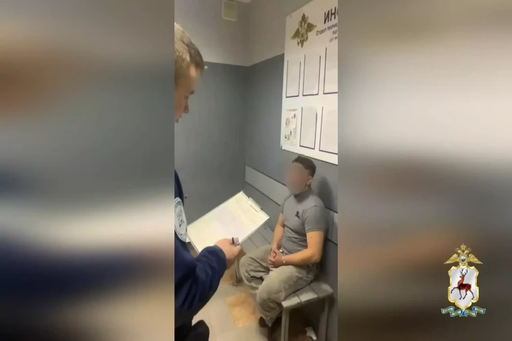 Polislə dalaşan  azərbaycanlı saxlanıldı - VİDEO 