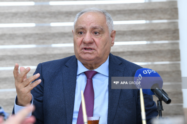 "Xəyyam müəllim bu sözlərlə  mənim fatihəmi   verdi" - Qulu Məhərrəmli ilə MÜSAHİBƏ 