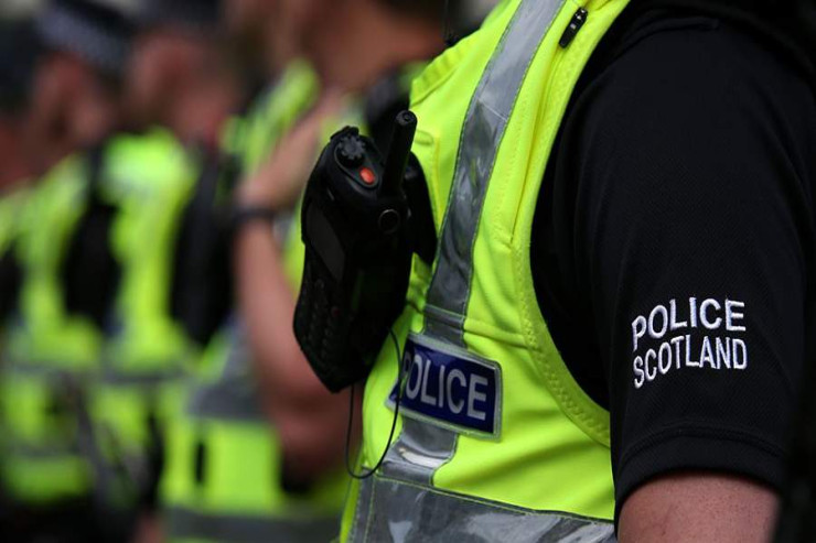 Bu ölkədə polisə qoyulan saqqal qadağası  ləğv olundu