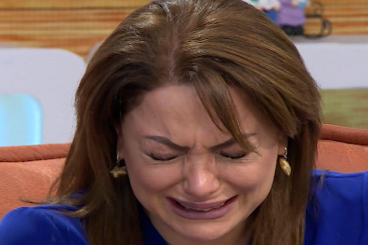 “Oğlumu didərgin saldılar,  xaricdə fəhləlik edir”   - Müğənni qohumlarına SƏSLƏNDİ   