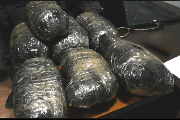 Bakıya narkotik satmağa  gəlirdi, rayonda tutuldu