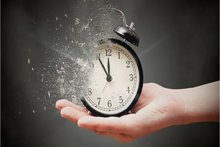 Yuxuda saat görmək  nə deməkdir?