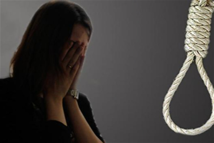 Şabranda ağır xəstə olan qadın özünü öldürdü 