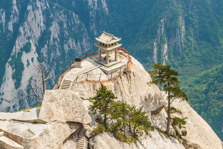 Dünyanın  ən qeyri-adi   üç restoranı