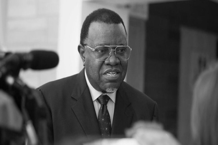 Bu ölkənin prezidenti xəstəxanada vəfat etdi