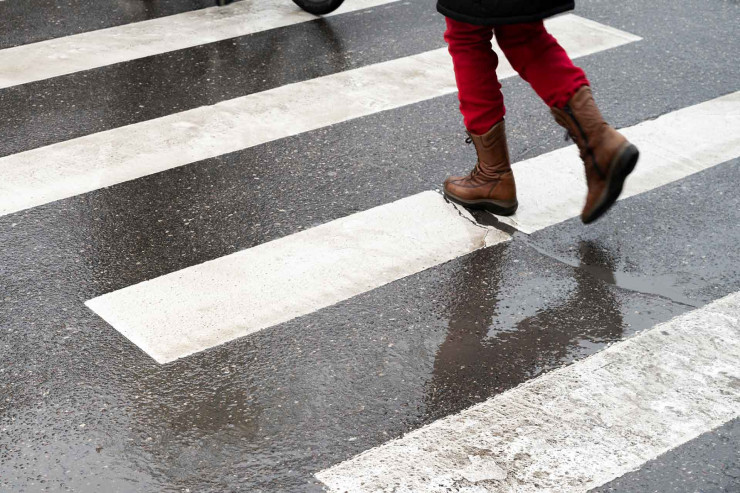 Gəncədə maşın piyadanı vurub ÖLDÜRDÜ 