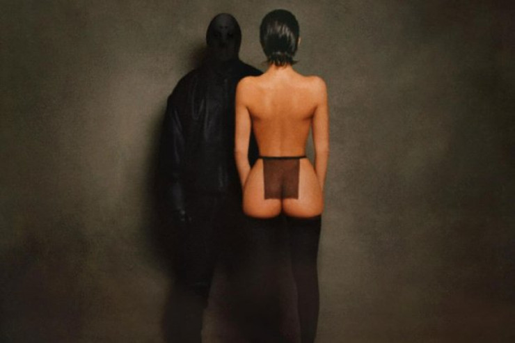 Məşhur reper qapalı, arvadı isə çılpaq halda  kamera qarşısında