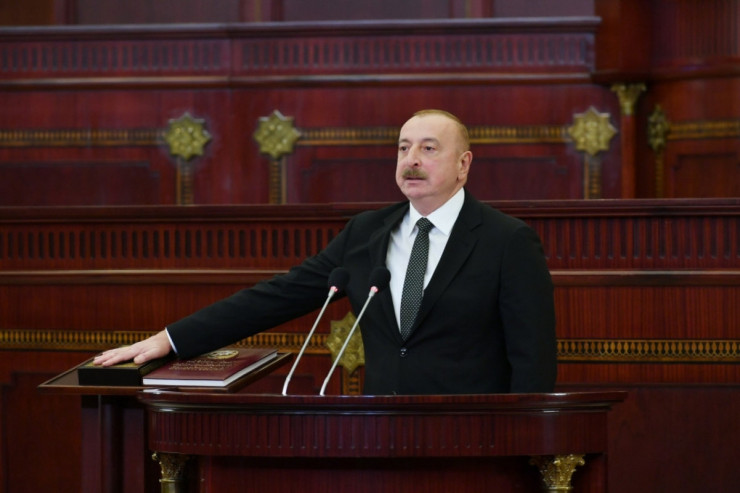 Bizim yolumuz  - Əliyev and içdi və yolu göstərdi