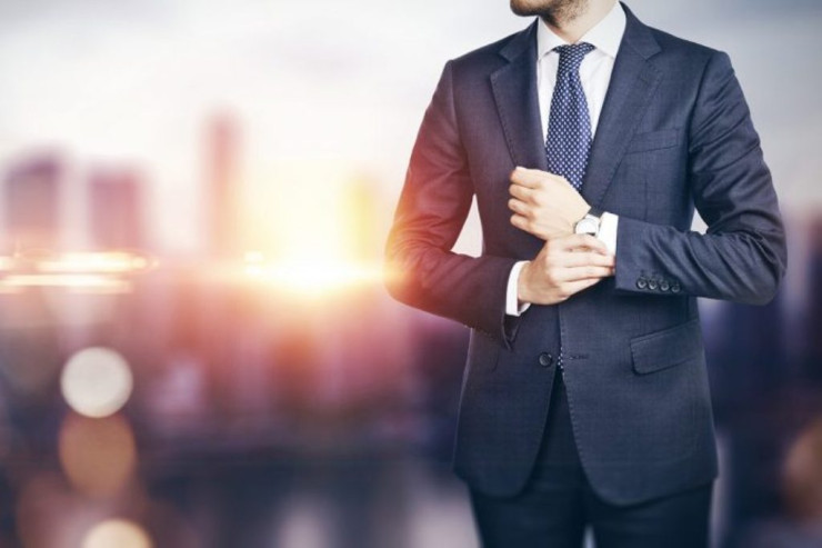 Qətldə şübhəli bilinən biznesmen axtarışa verildi 