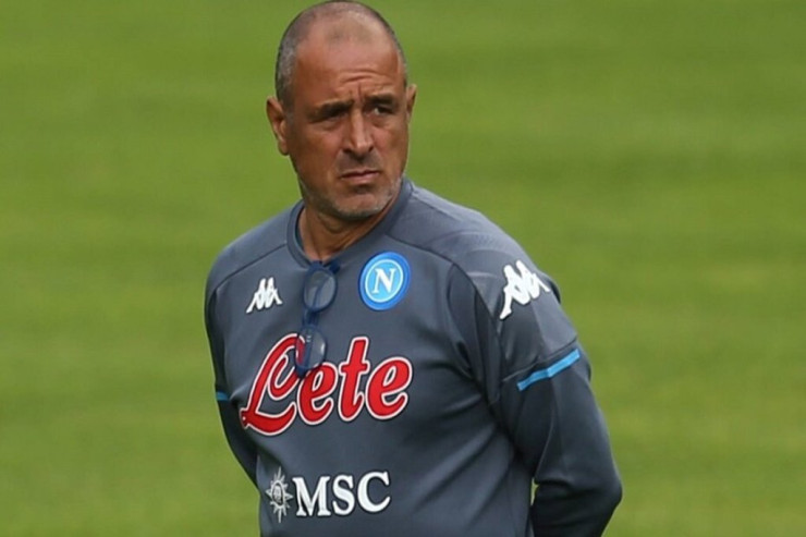 Bu mövsüm “Napoli”nin  3-cü baş məqşçisi   oldu