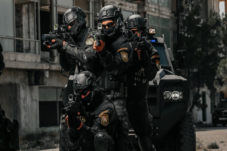 Suraxanıda ƏMƏLİYYAT:  Həbs edilənlər var - VİDEO 