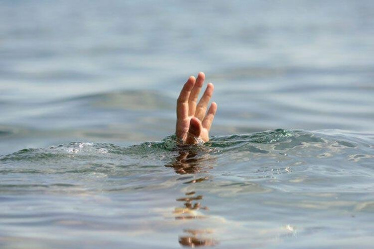 Bakıda ŞOK İNTİHAR:  qadın özünü Zığ gölünə  atdı