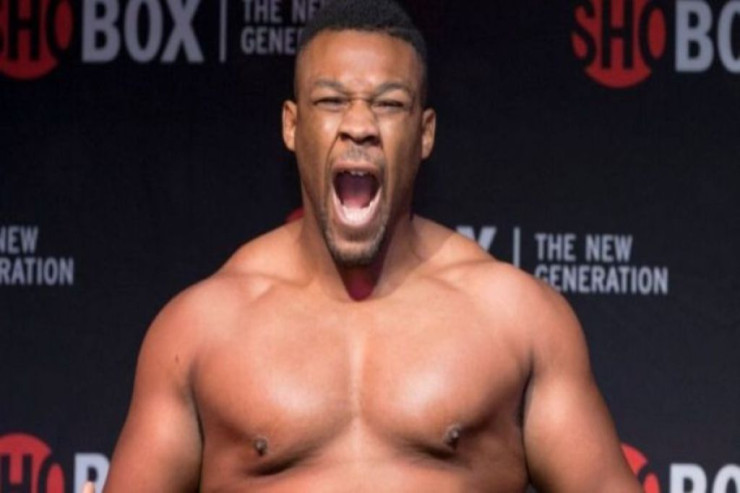 Məşhur boksçu maşın qaçırdığı üçün   həbs edildi