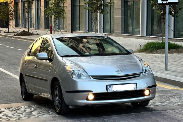 Bakıda “Prius”la narkotik daşıdılar - VİDEO 