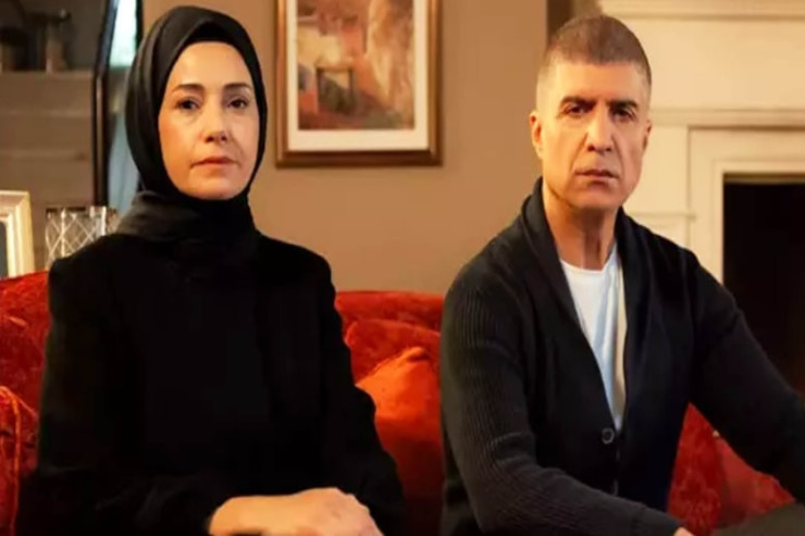 Özcan Dəniz  “Kızıl Qoncalar”la bağlı sükutunu pozdu