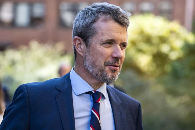 Bu ölkənin yeni kralı oldu