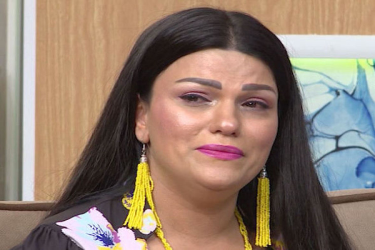 “Qonşudan borc çörək alırdım” - Bahar Lətifqızı 