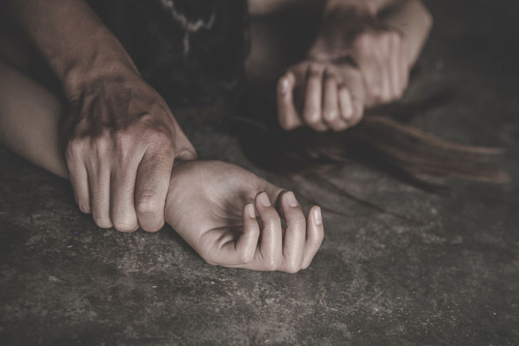 Qızları mürəbbəli çaya  dəvət edib zorlayan azərbaycanlı tutuldu