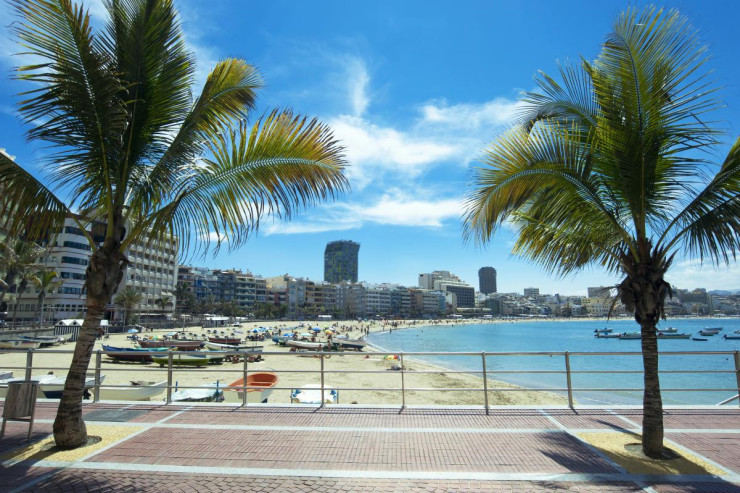 Bu yay Avropanın ən ucuz çimərliklərinin  adı - Şezlonqlar, dondurma, pivə