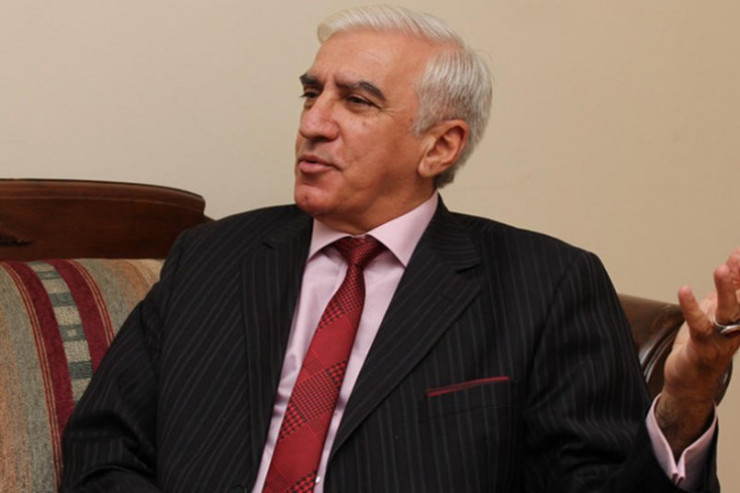 “Oğlu ilə öpüşür, anasını bəyənmir”  – Xalq artisti