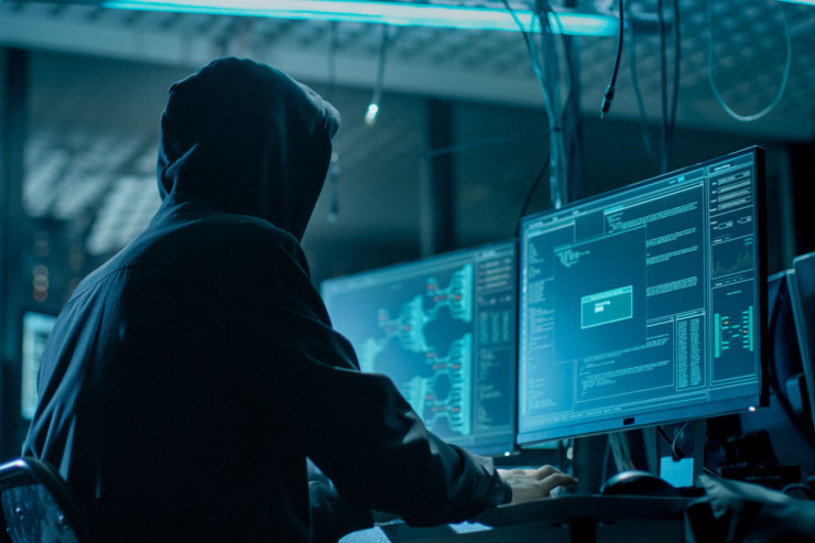 Hakerlər 10 milyarddan çox  istifadəçi parolunu oğurladılar