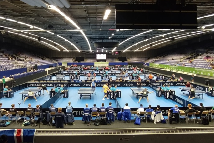 Azərbaycan təmsilçiləri erməni rəqiblərinə  qalib gəldilər