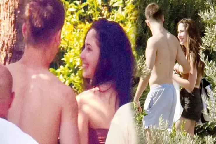 Arda Gülər ​​və sevgilisi Duru Bodrumda belə yaxalandılar -FOTOLENT 