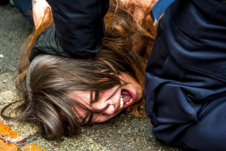 Millinin futbolçusu  zorlamada   şübhəli bilindi: Saxlanıldı 