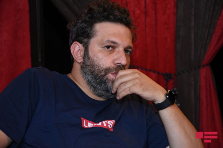 “Adamın az qalır ürəyi partlasın” -  Taleh Yüzbəyov 