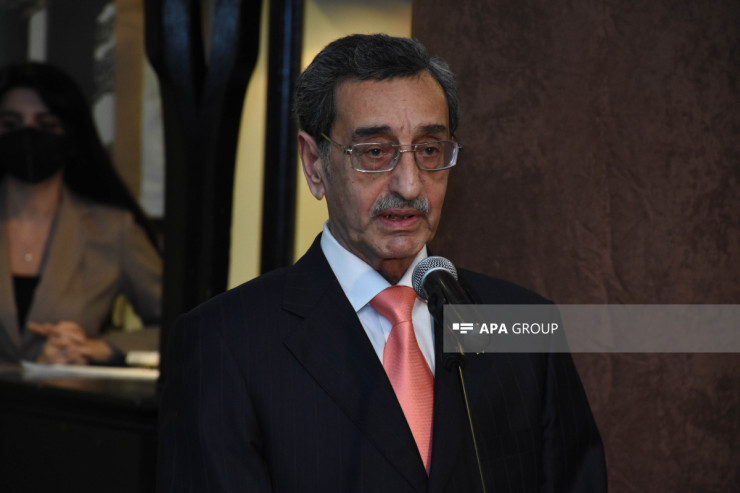 Hacı İsmayılov sədr seçildi 