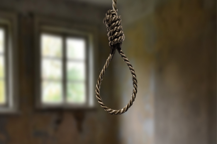 Ağdamda kişi tövlədə özünü asdı 