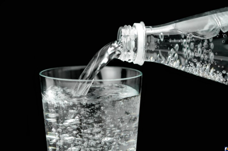 Evdə qazlı sudan  necə istifadə etmək olar?