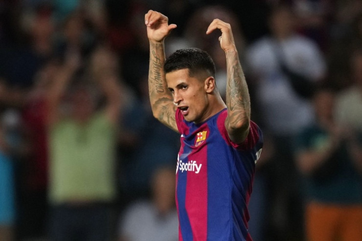 Kanselo növbəti mövsüm ərəb klublarında  oynaya bilər