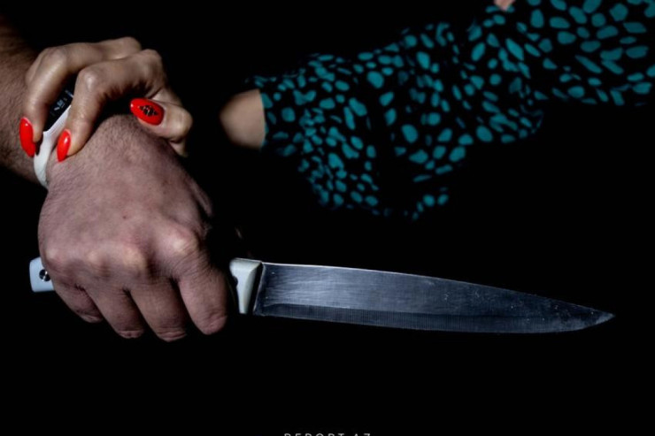 Ucarda DƏHŞƏT:  34 yaşlı qadını əri qətlə yetirdi