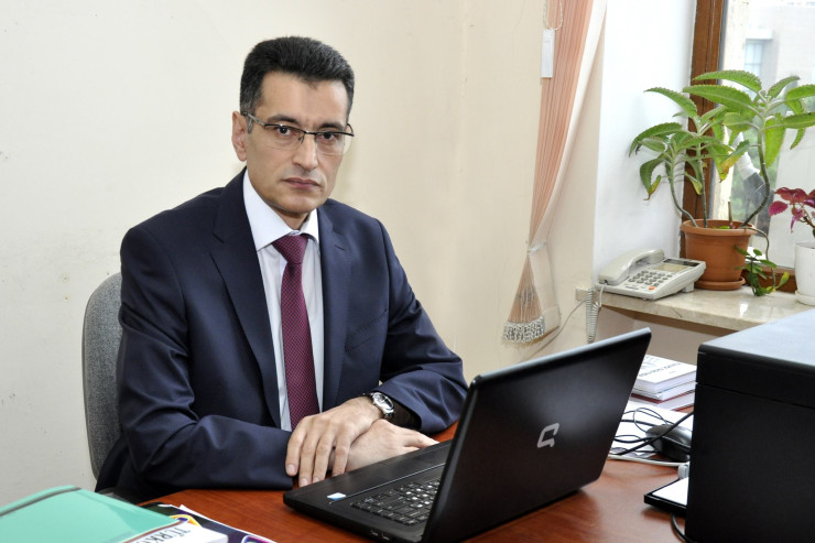 “Titul maaşları elmi mühitə böyük zərbə vurur” - Elmlər doktoru 