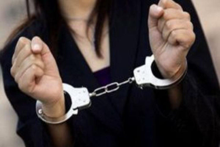 256 minlik  dələduzluq edən   qadın tutuldu