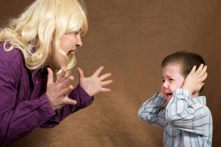 Valideynlərə  XƏBƏRDARLIQ:   Uşaqlarınıza qışqırmayın, əks halda...