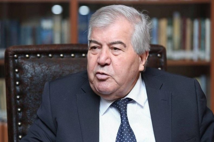 Sabir Rüstəmxanlı