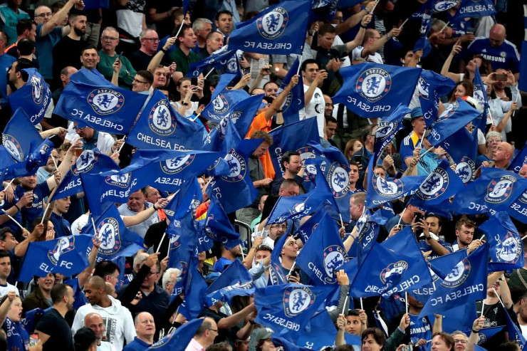 İngilis klubları bəzi oyunçularını təcili satır 