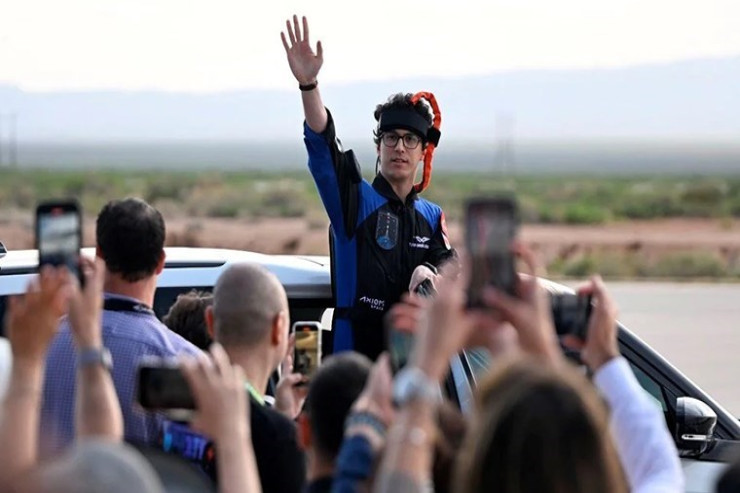 Azərbaycanlının kosmosa uçuşu başladı 