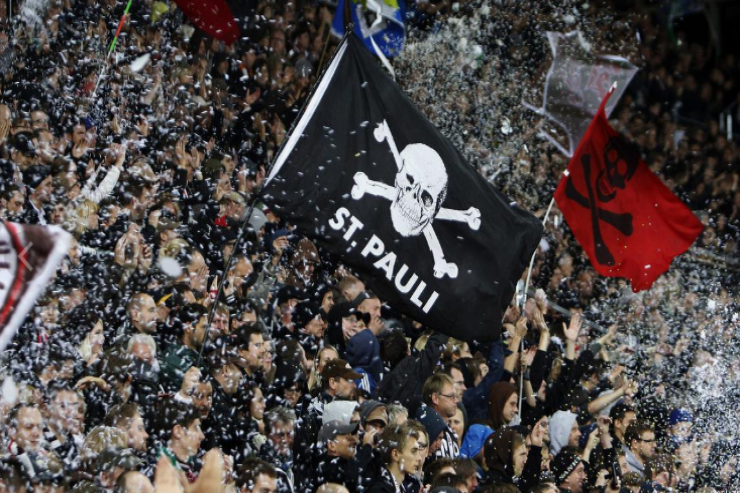 2011-ci ildən sonra ilk dəfə Bundesliqaya qayıtdı 