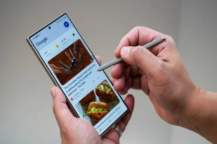 AI xüsusiyyətləri ilə 2024-cü ilin  ən yaxşı telefonları  