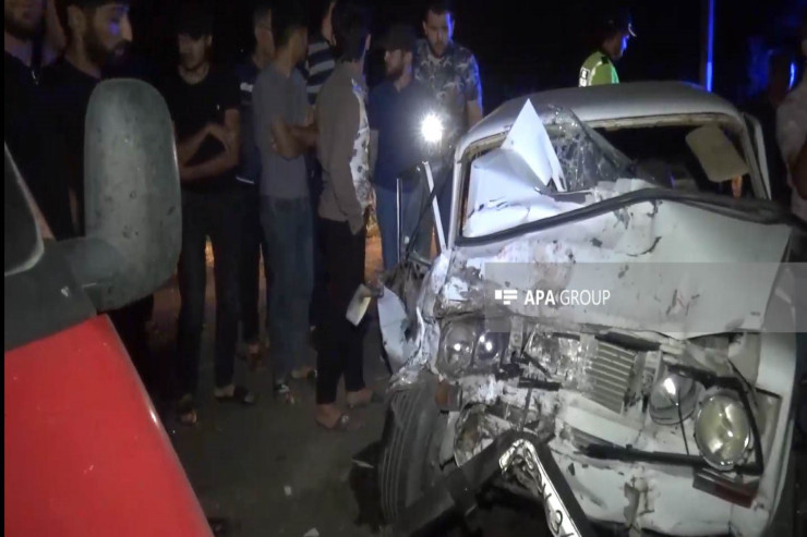 Cəlilabadda AĞIR QƏZA:  "Ford" və "Jiquli" toqquşdu-FOTO 
