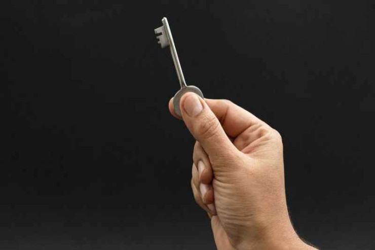 Yuxuda açar görmək  nə deməkdir?